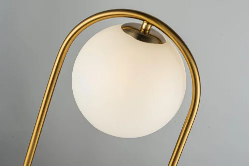 Настольная лампа Candiolo H 4.1.T1 B Arti Lampadari белая 1 лампа, основание золотое металл в стиле современный  фото 3